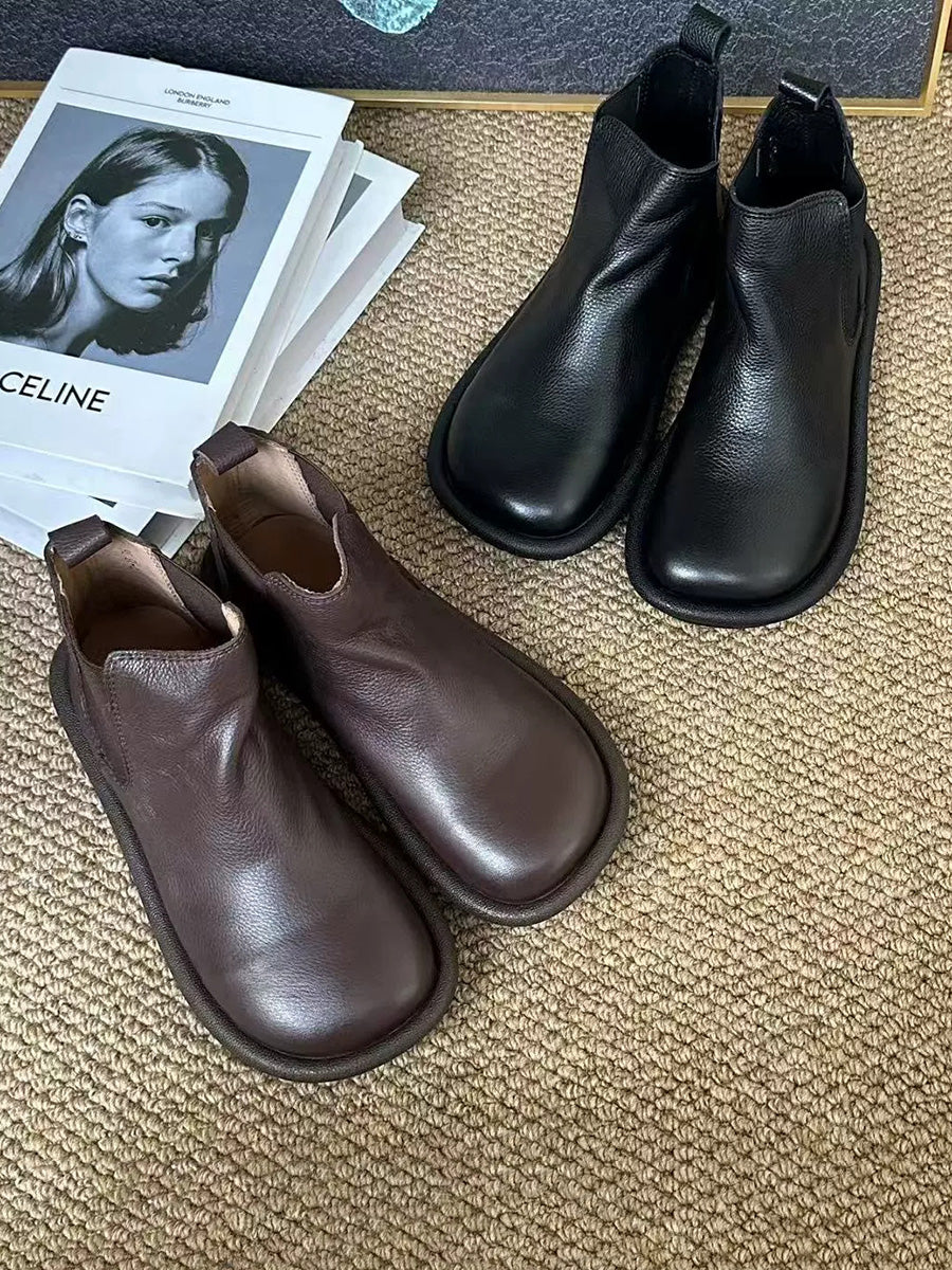 Soft Leather Flat Boots for Autumn Comfort