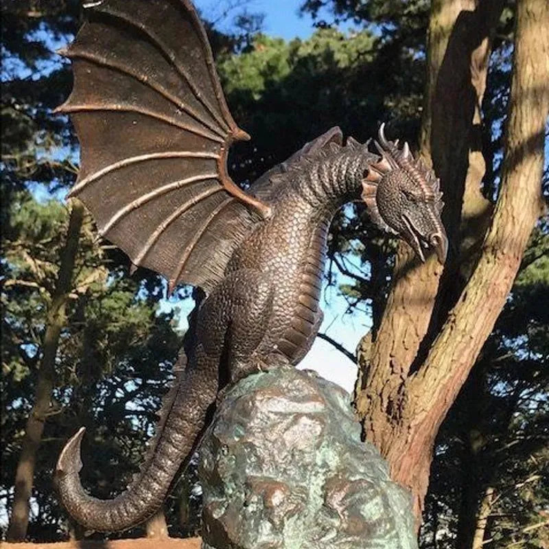 Dragon Water Fountain – Sculpted Outdoor Feature with Flame Effect