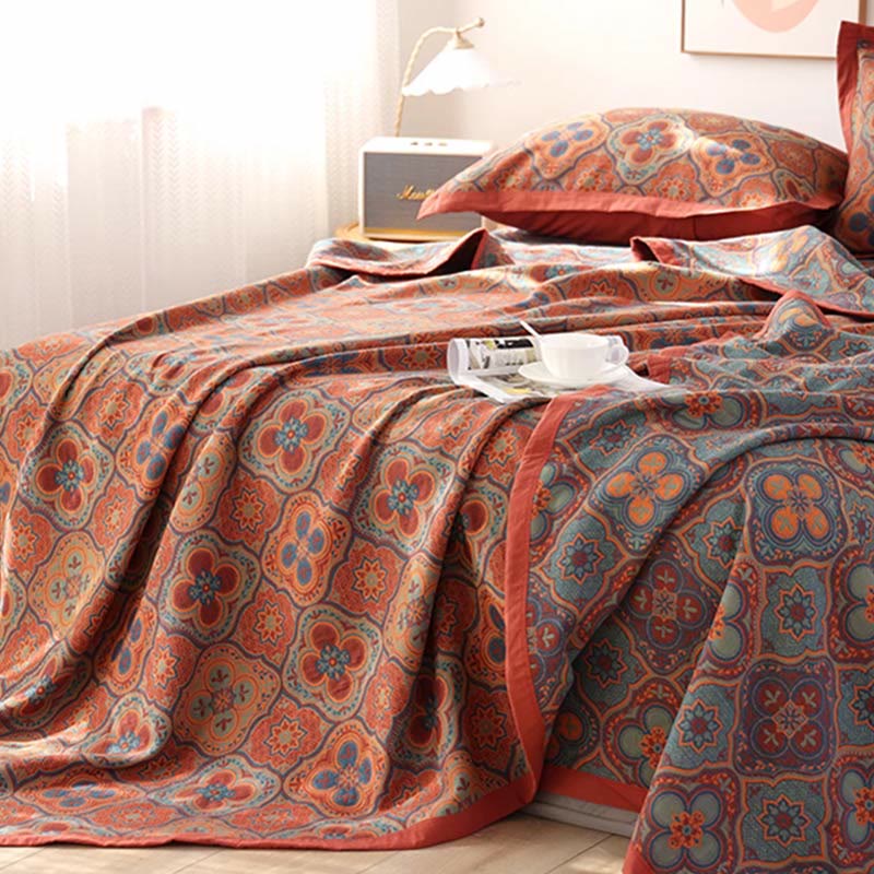 Petal Stitch Organic Cotton Reversible Quilt