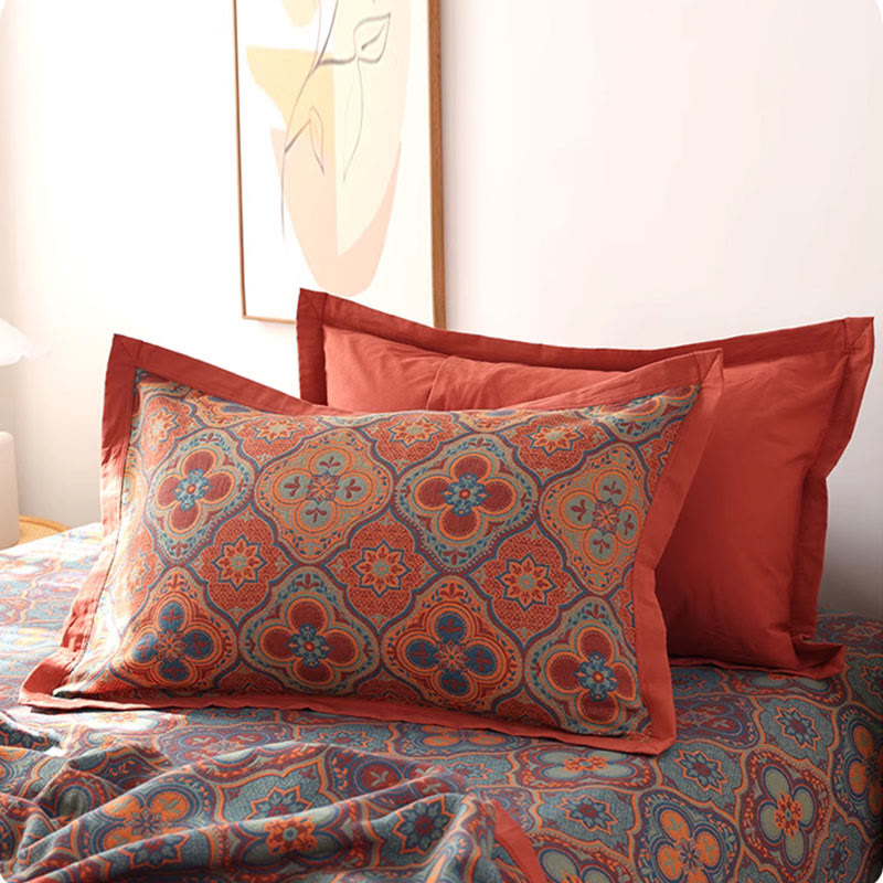 Petal Stitch Organic Cotton Reversible Quilt