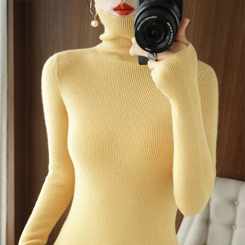 Auria Soft Ribbed Turtleneck