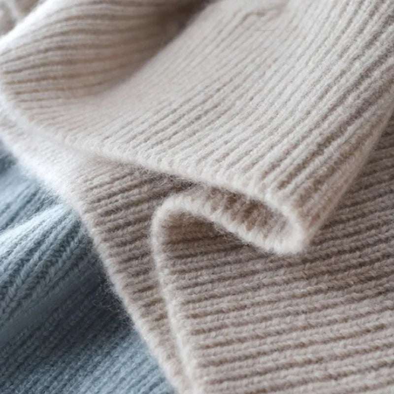 Lucerne Cashmere Turtleneck
