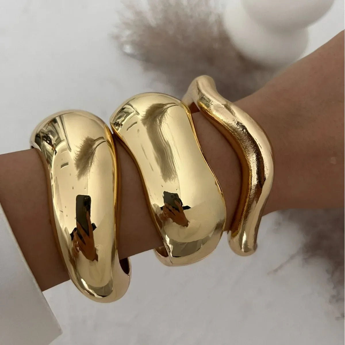 Bold Retro Cuff Bracelets – Luxury Statement Jewelry