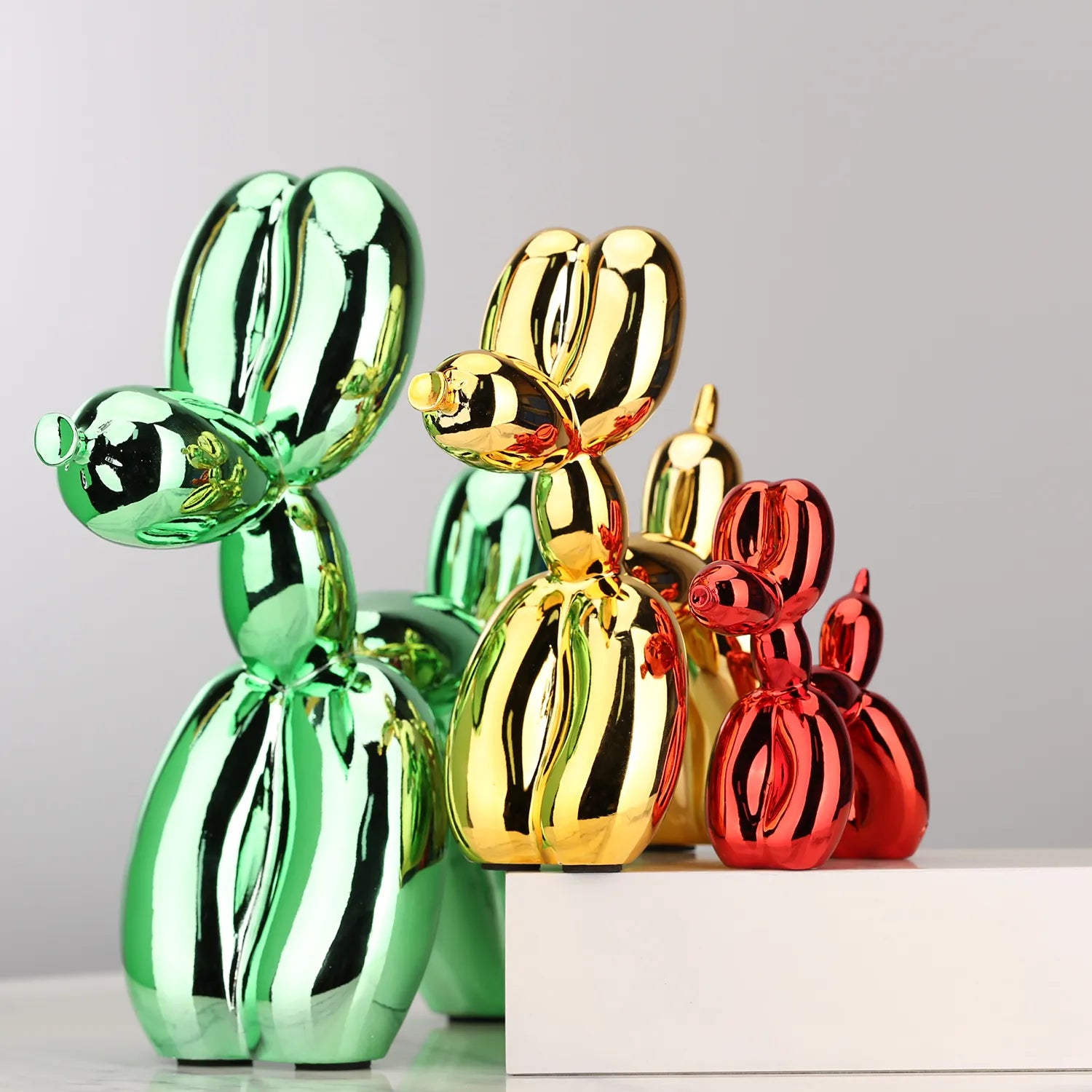 Modern Balloon Dog Statue Figurine