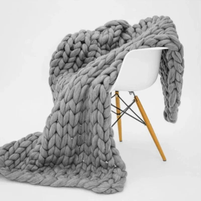 Chunky Knit Winter Blanket