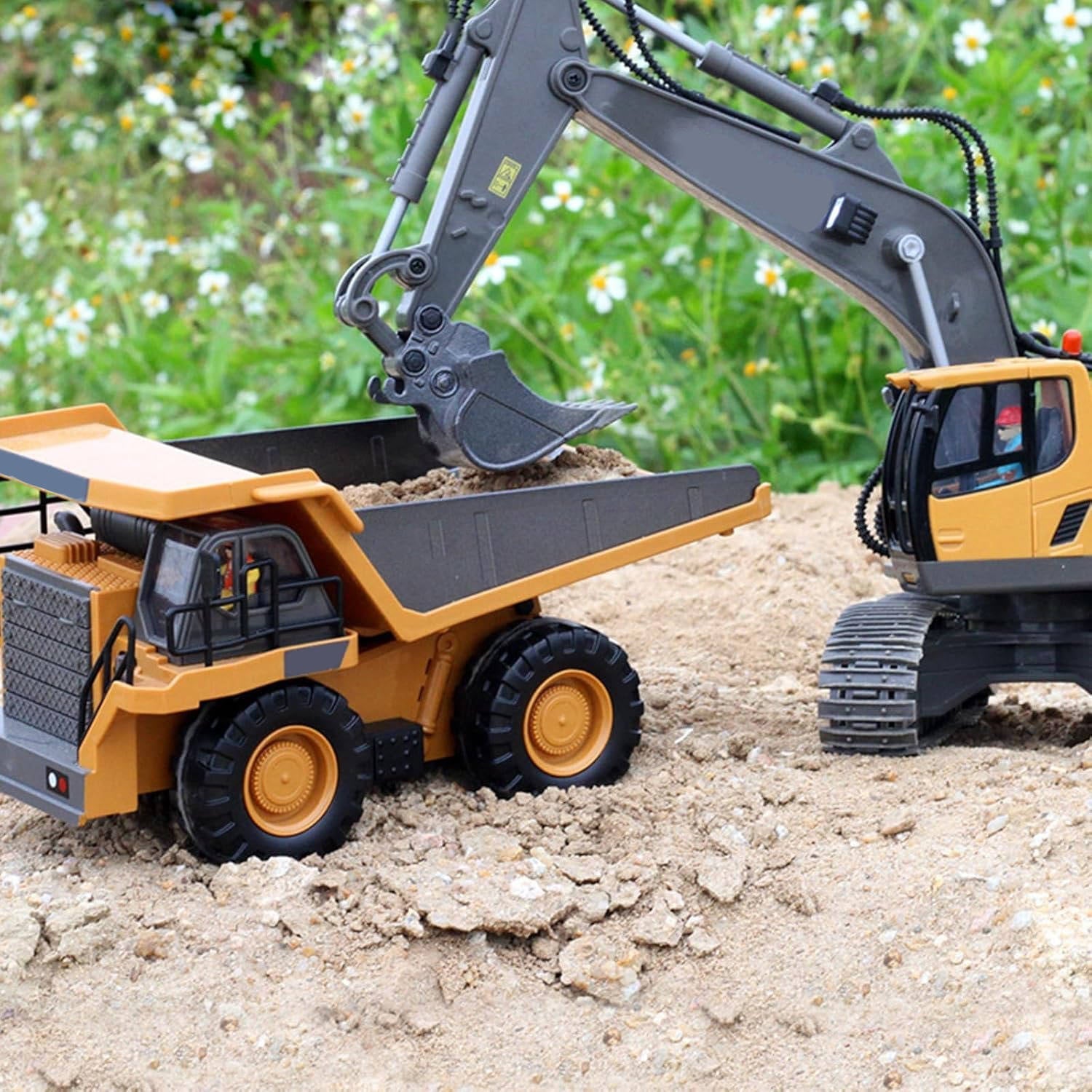 4WD Remote Control Excavator & Bulldozer Dump Truck – Realistic Construction Toy