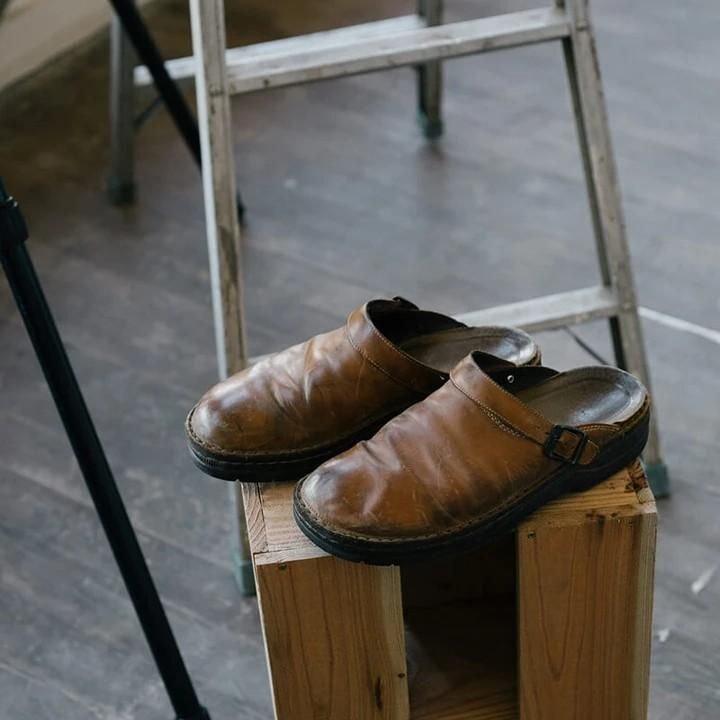Hawthorn Leather Clog Mules