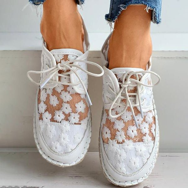 Capri Lace Shoes